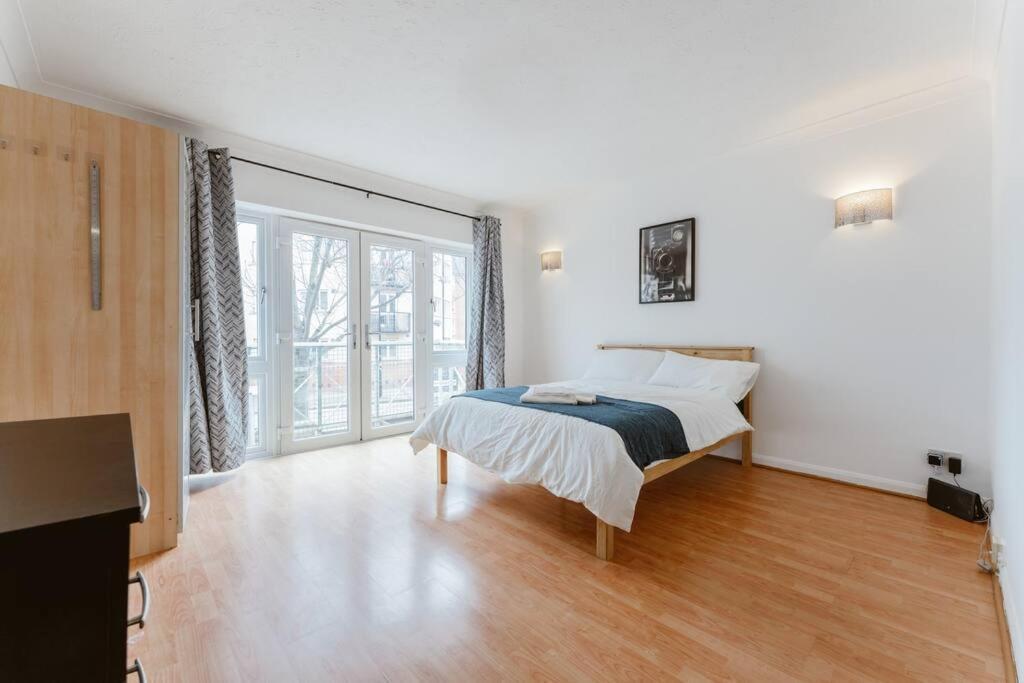 Up To 4 People, Room In A Share House Next To London Bridge Extérieur photo