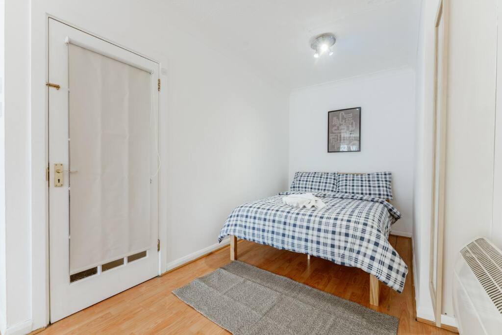 Up To 4 People, Room In A Share House Next To London Bridge Extérieur photo