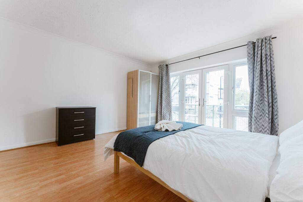 Up To 4 People, Room In A Share House Next To London Bridge Extérieur photo